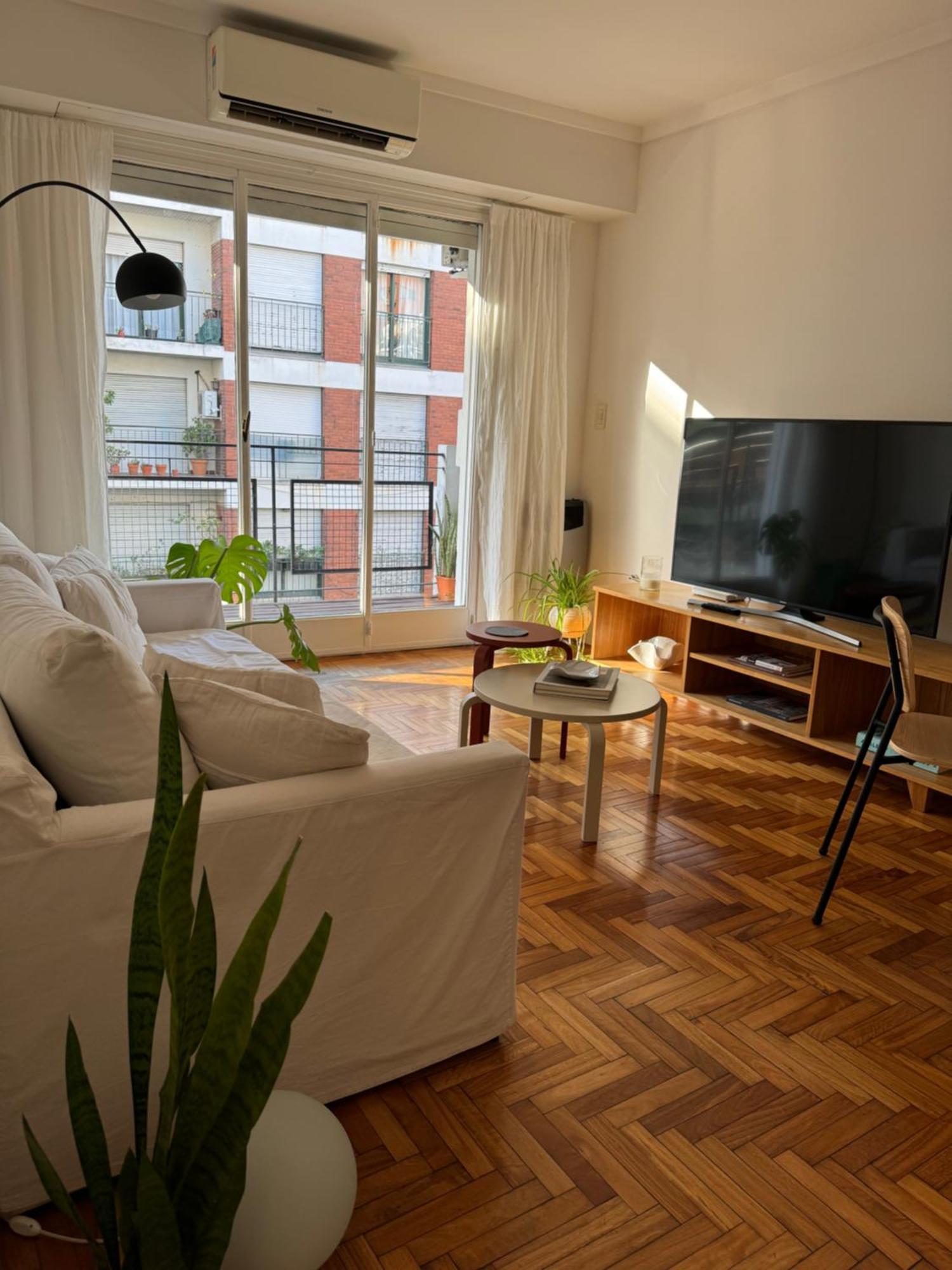 Dpto En Excelente Ubicacion, Muy Luminoso Y Comodo, A Media Cuadra Del Subte Apartment *